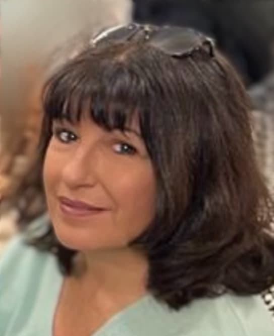 Véronique PERES