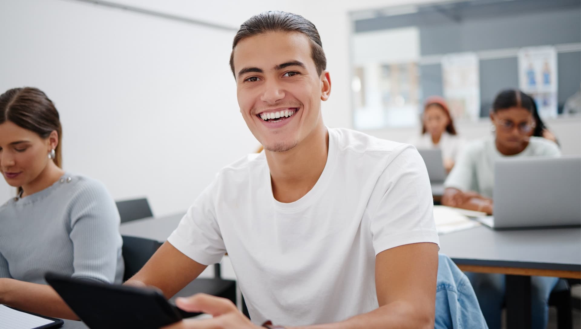 IES Business School et Google : une alliance pour former les experts Cloud