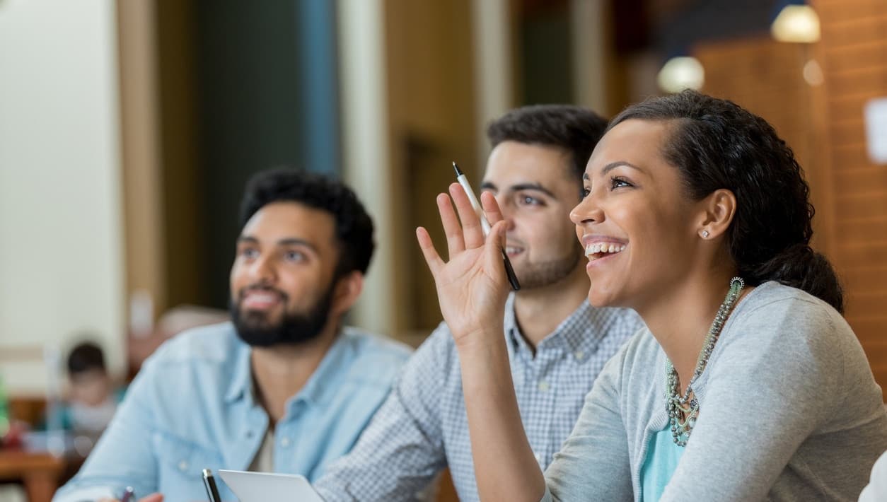 La FNEGE accorde le label BSIS à Paris School of Business