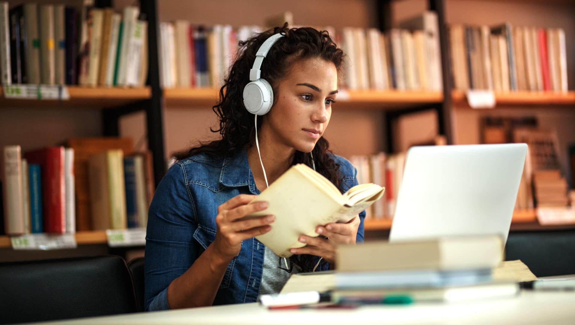Master vs MBA : quelles différences et quel diplôme choisir ?