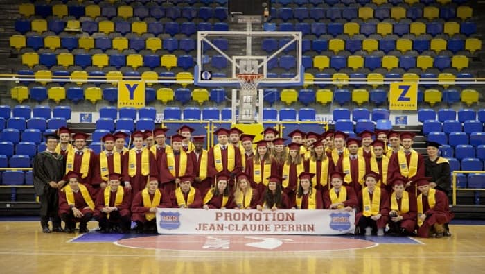 Zoom sur Sports Management School et ses partenariats internationaux