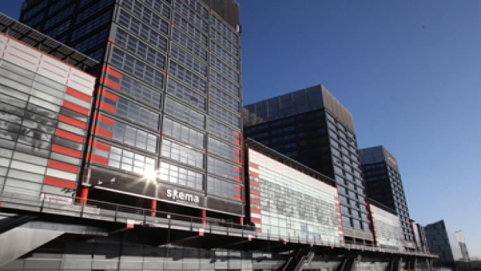 SKEMA Business School et l'ESIEA signent un accord de double diplôme Ingénieur et Manager