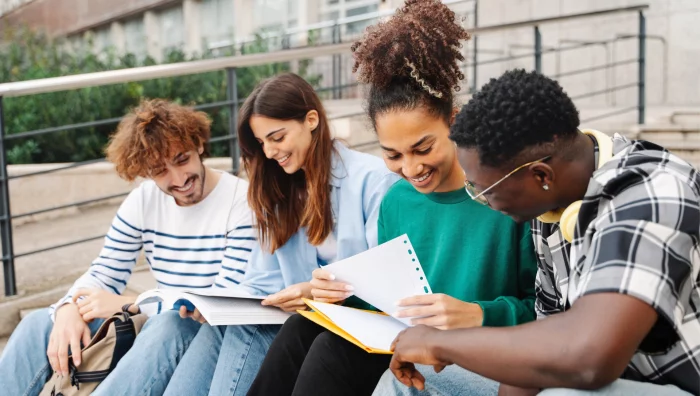 INSEEC Business School : La scolarité gratuite pour étudiants boursiers en 2024