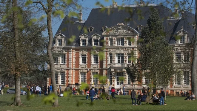 NEOMA : un nouveau campus de 35 000 m² ouvrira à Reims en 2027