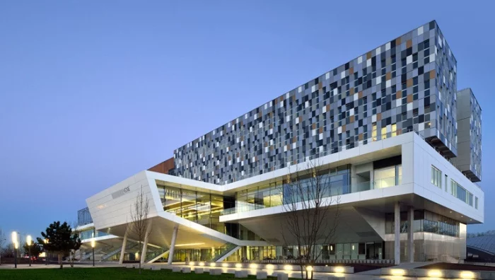 KEDGE Business School distinguée pour son impact régional