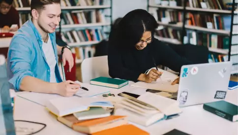 Bourses de recherche pour les étudiantes et étudiants en Master en Histoire de l'Art : Aide à la mobilité en France