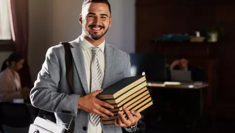 Master Droit : le contrat d’apprentissage validé pour 2026
