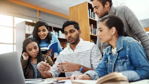 Polytechnique et Bocconi lancent deux doubles diplômes en Finance et IA