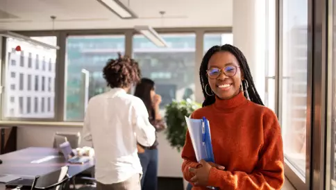 Alternance : pourquoi les offres reculent en 2025 ?